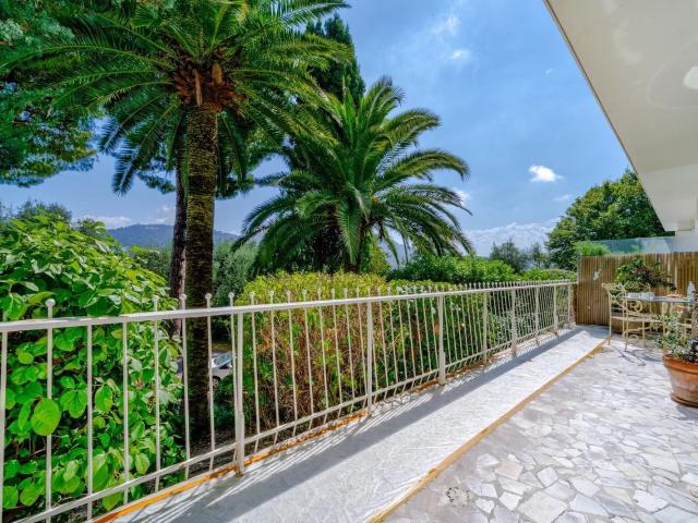 Location Appartement 3 pièces 74m² NICE 06000