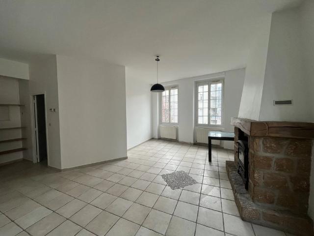 Location Appartement 3 pièces 74m² ST ETIENNE 42100