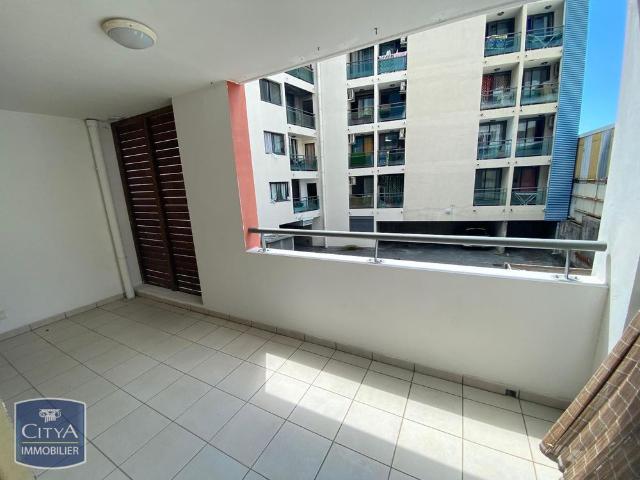 Location Appartement 3 pièces 74m² STE CLOTILDE 97490