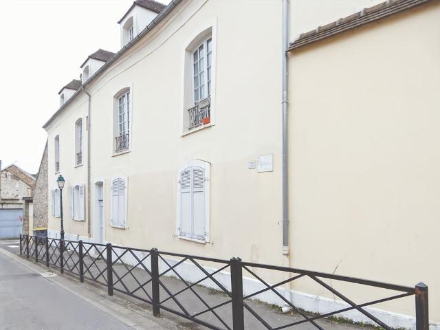 Location appartement 3 pièces, 75.71m², Mennecy