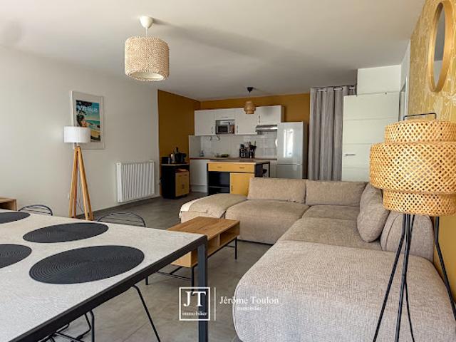Location Appartement 3 pièces 75.85 m2 Saint Palais sur Mer