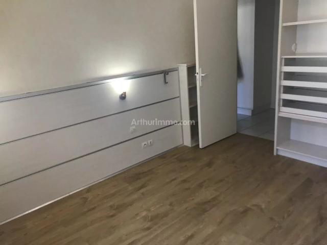 Location Appartement 3 pièces 75 m2 à Guingamp