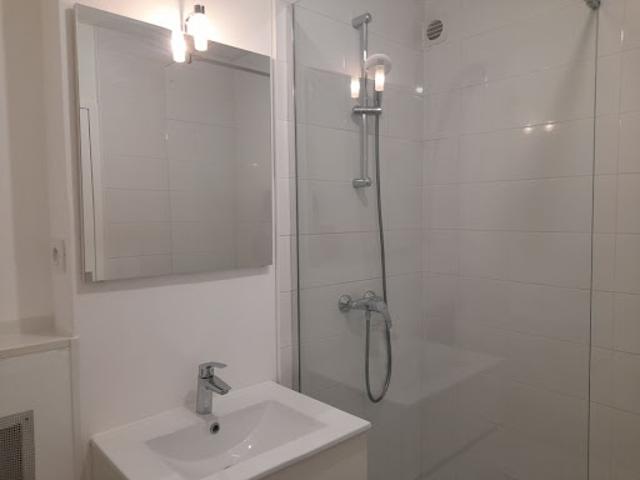 Location Appartement 3 pièces 75 m2 Angouleme