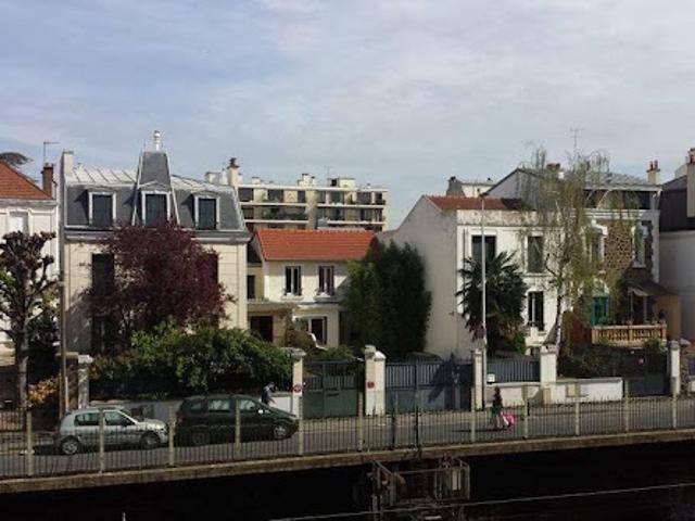 Location Appartement 3 pièces 75 m2 Bois Colombes
