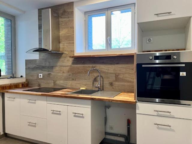 Location Appartement 3 pièces 75 m2 Lévignac