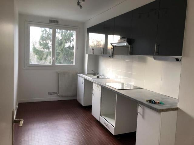 Location Appartement 3 pièces 75m²
