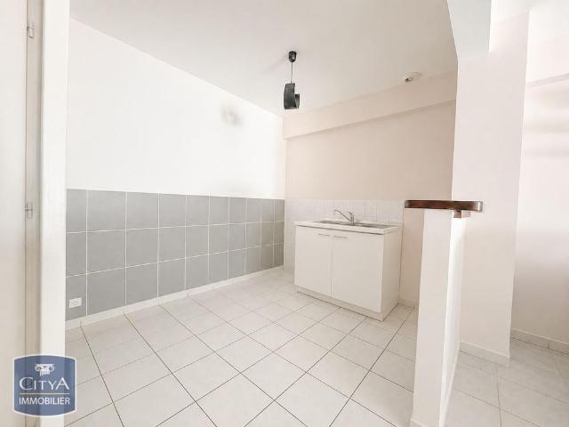 Location Appartement 3 pièces 75m² CHARNAY LES MACON 71850
