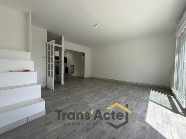 Location Appartement 3 pièces 75m² ARRAS 62000
