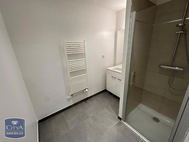 Location Appartement 3 pièces 75m² BOURG EN BRESSE 01000