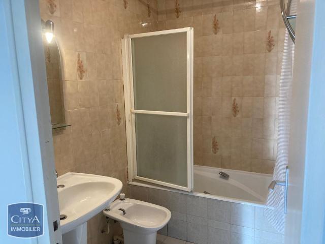 Location Appartement 3 pièces 75m² GRENOBLE 38000