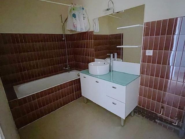 Location Appartement 3 pièces 75m² OLORON STE MARIE 64400
