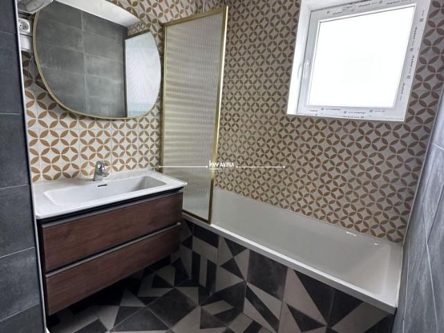 Location Appartement 3 pièces 75m² LILLE 59000