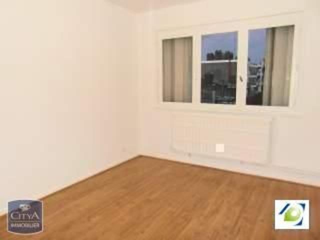 Location Appartement 3 pièces 75m² LILLE 59000