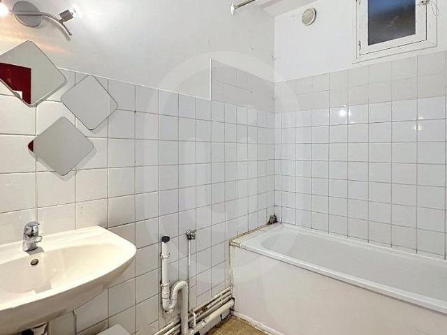 Location Appartement 3 pièces 75m² MONTPELLIER 34000