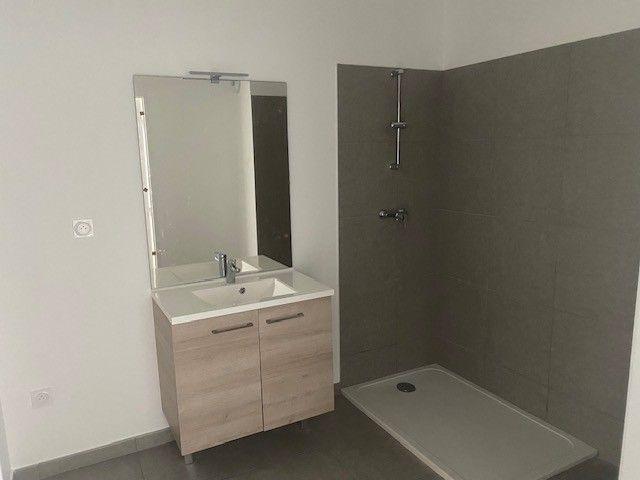 Location Appartement 3 pièces 75m² MONTREVEL EN BRESSE 01340