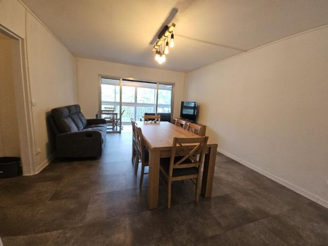 Location Appartement 3 pièces 75m² ST DENIS 97400