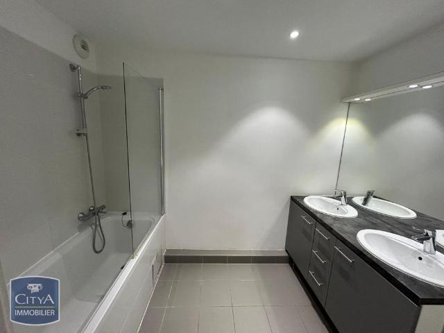 Location Appartement 3 pièces 75m² STRASBOURG 67100
