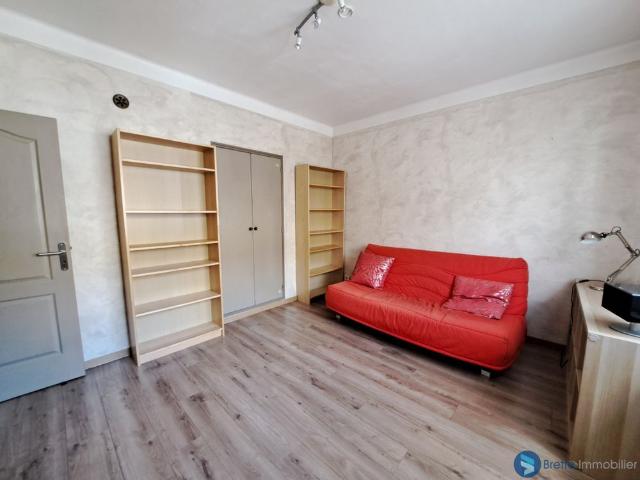 Location Appartement 3 pièces 75m² TOULON 83200