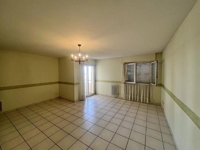 Location Appartement 3 pièces 75m² VALENCE 26000