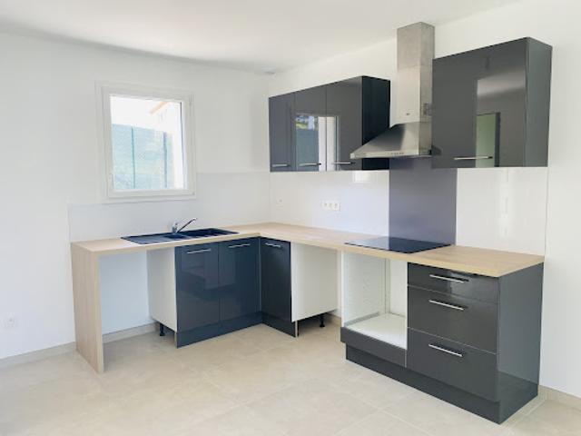 Location Appartement 3 pièces 76.1 m2 Vence