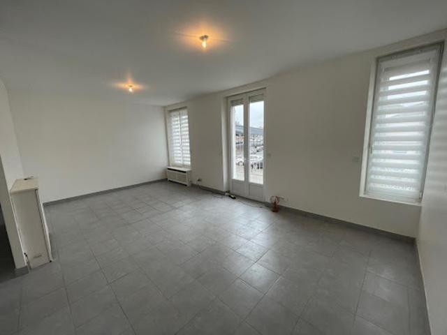 Location Appartement 3 pièces 76 m2 Coulommiers
