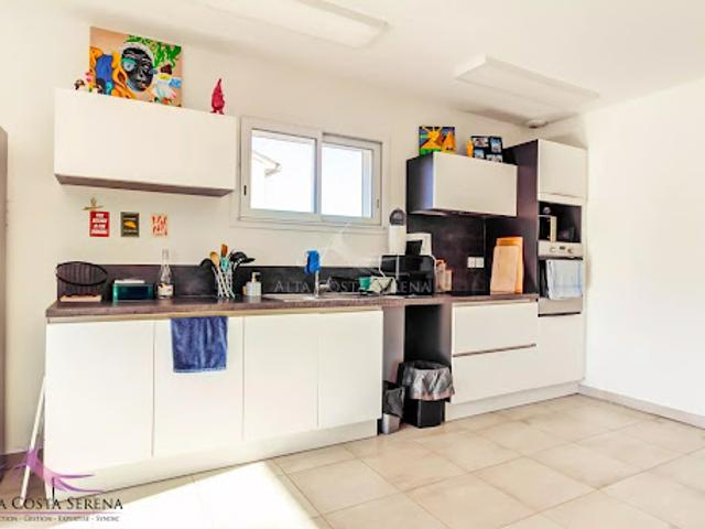 Location Appartement 3 pièces 76 m2 Prunelli di Fiumorbo