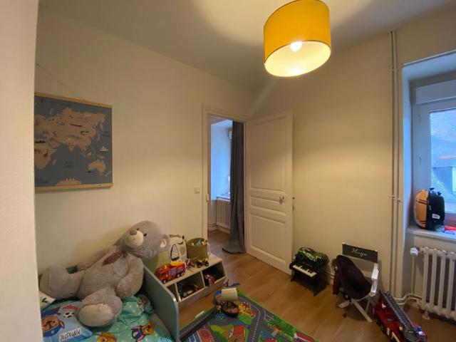 Location Appartement 3 pièces 76m²