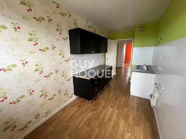 Location Appartement 3 pièces 76m²