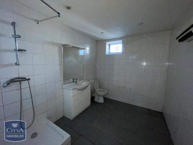 Location Appartement 3 pièces 76m² CARPENTRAS 84200