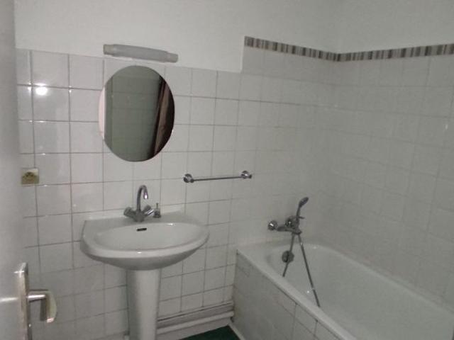 Location Appartement 3 pièces 76m² ARGENTON SUR CREUSE 36200