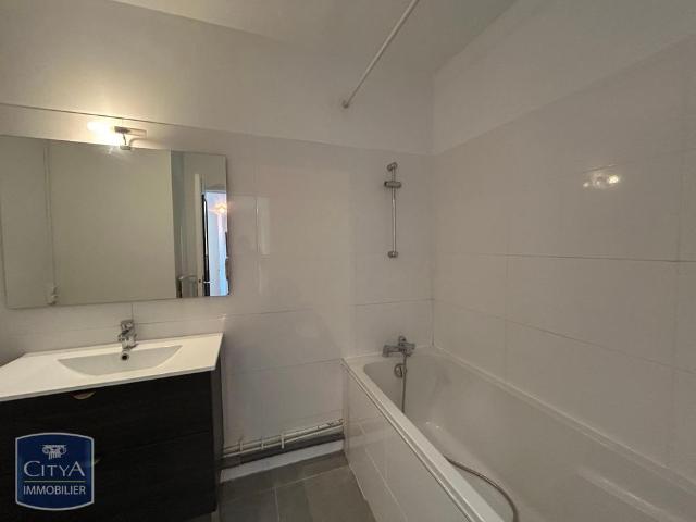 Location Appartement 3 pièces 76m² MONTPELLIER 34000