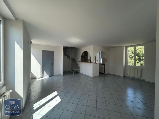 Location Appartement 3 pièces 76m² NIMES 30000