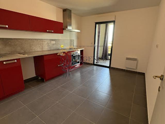 Location Appartement 3 pièces 78.72 m2 Borgo