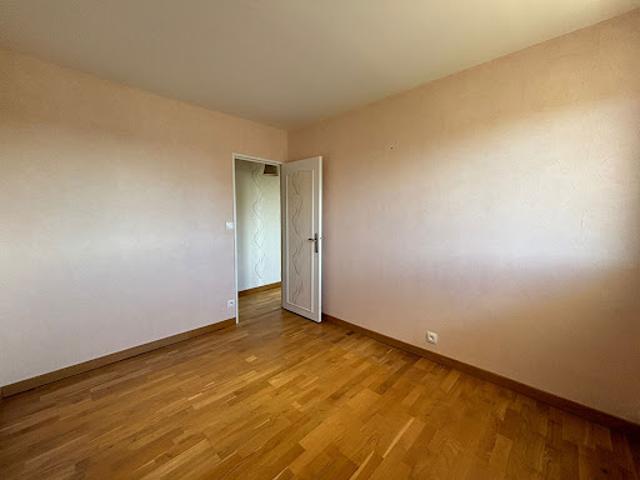 Location Appartement 3 pièces 78.8 m2 Sens