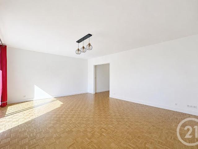 Location Appartement 3 pièces 78.91 m2 Versailles