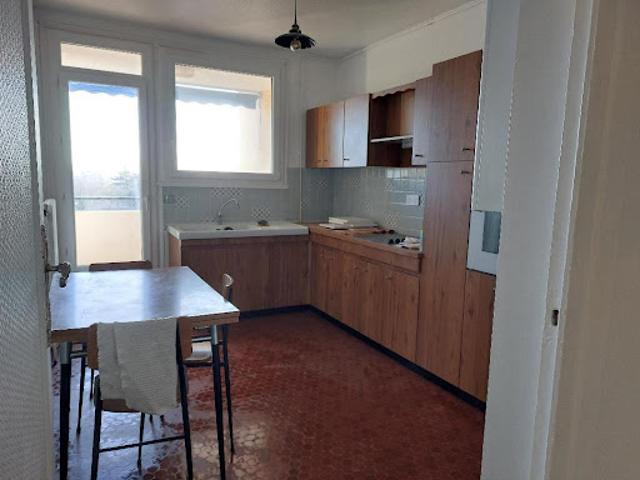Location Appartement 3 pièces 78 m2 Bron