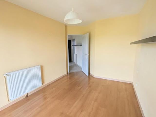 Location Appartement 3 pièces 78.11 m2 Gruffy