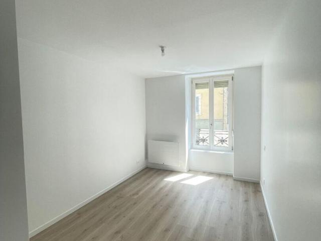 Location Appartement 3 pièces 78m²