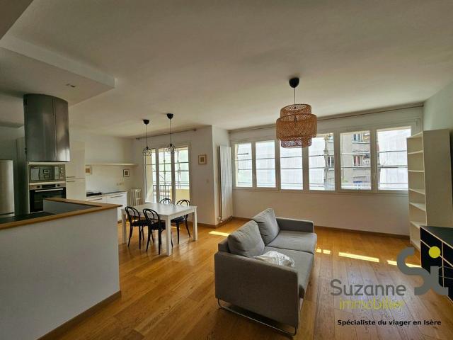 Location Appartement 3 pièces 78m² GRENOBLE 38000