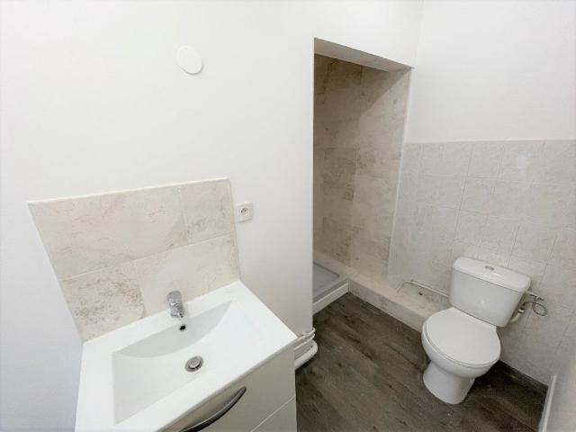 Location Appartement 3 pièces 78m² GUEUGNON 71130