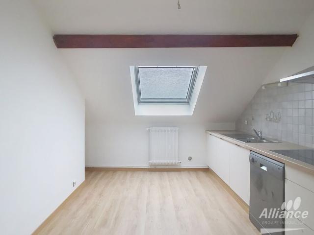 Location Appartement 3 pièces 78m² DANJOUTIN 90400