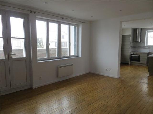 Location Appartement 3 pièces 78m² EGLETONS 19300