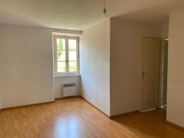 Location Appartement 3 pièces 78m² LES VANS 07140