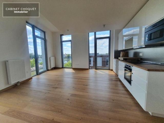Location Appartement 3 pièces 78m² LILLE 59000