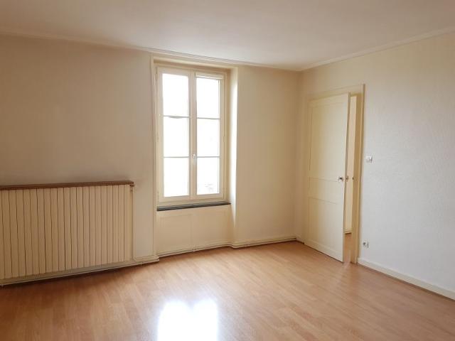 Location Appartement 3 pièces 78m² NANCY 54000