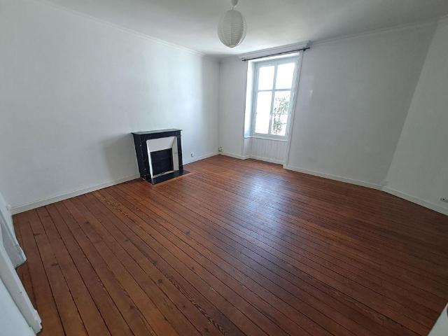Location appartement 3 pièces, 79.81m², Nantes