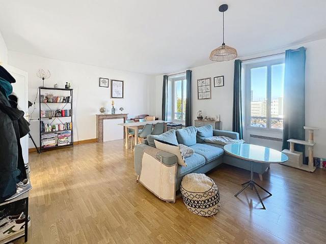 Location appartement 3 pièces, 79.00m², Angers