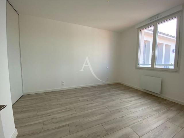 Location Appartement 3 pièces 79m²