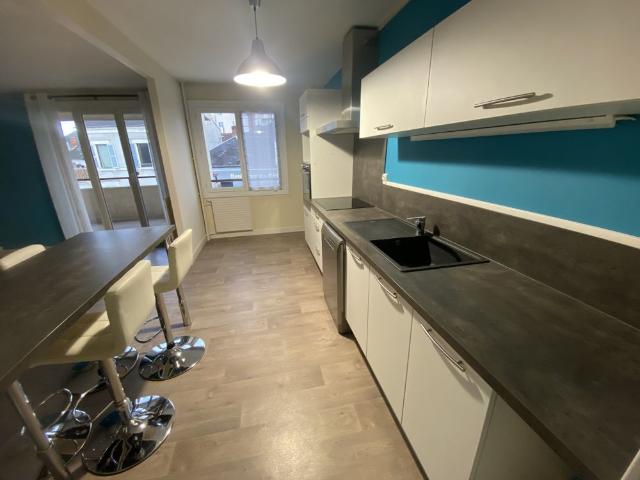 Location Appartement 3 pièces 79m² BOURGES 18000