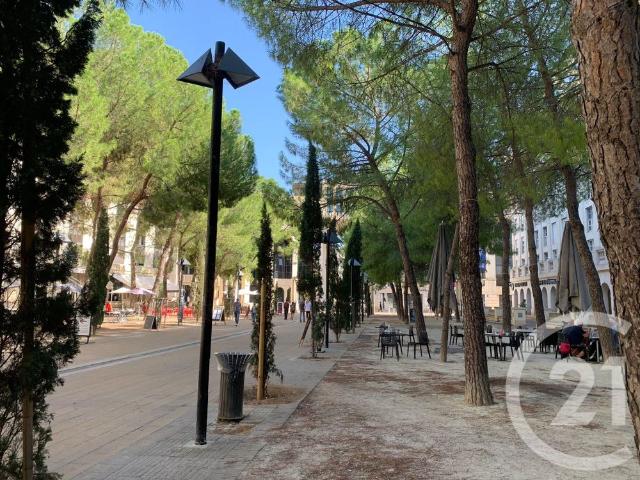 Location Appartement 3 pièces 79m² MONTPELLIER 34000